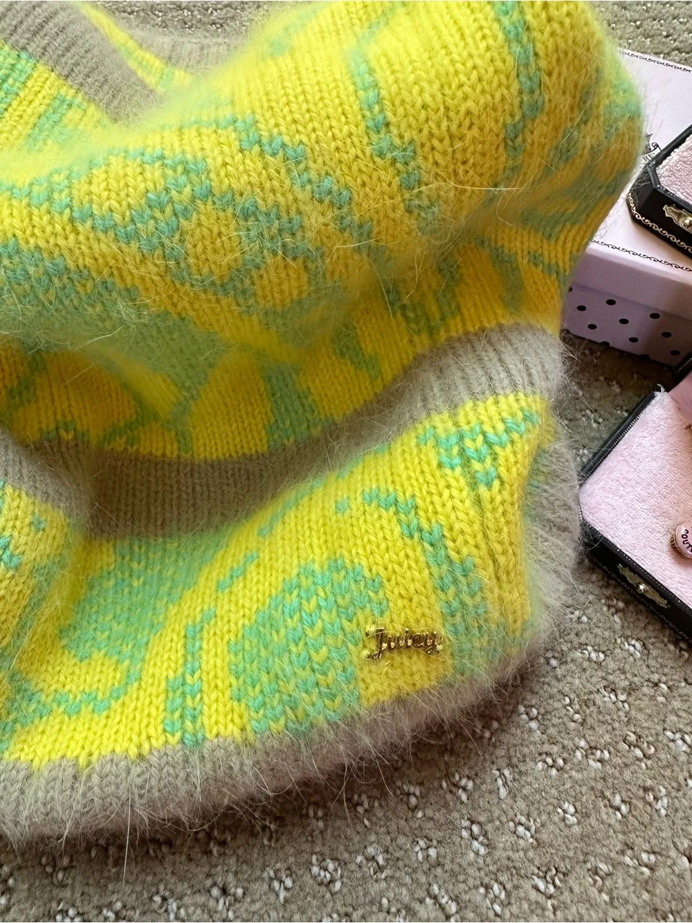 Juicy Couture Vintage Angora Knit snood- Beige with Yellow & Mint